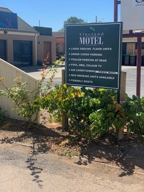 Vineland Motel Mildura Kültér fotó